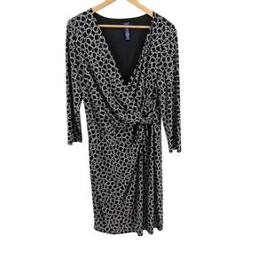 Chaps Women's XL Black White Geometric Print 3/4 Sleeve Wrap Dress Chain Career‎
